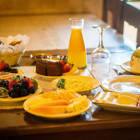 Alloggio per agriturismo Monte Joao Roupeiro - *